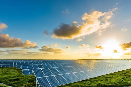Chi Phí Chuyển Đổi Năng Lượng Mặt Trời Thành Điện Năng Thấp Chưa Từng Có