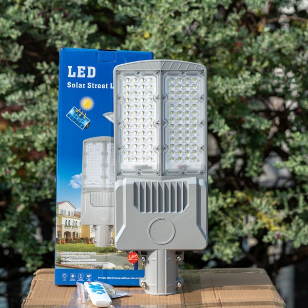Đèn đường led năng lượng mặt trời 500W | D-SA500KV